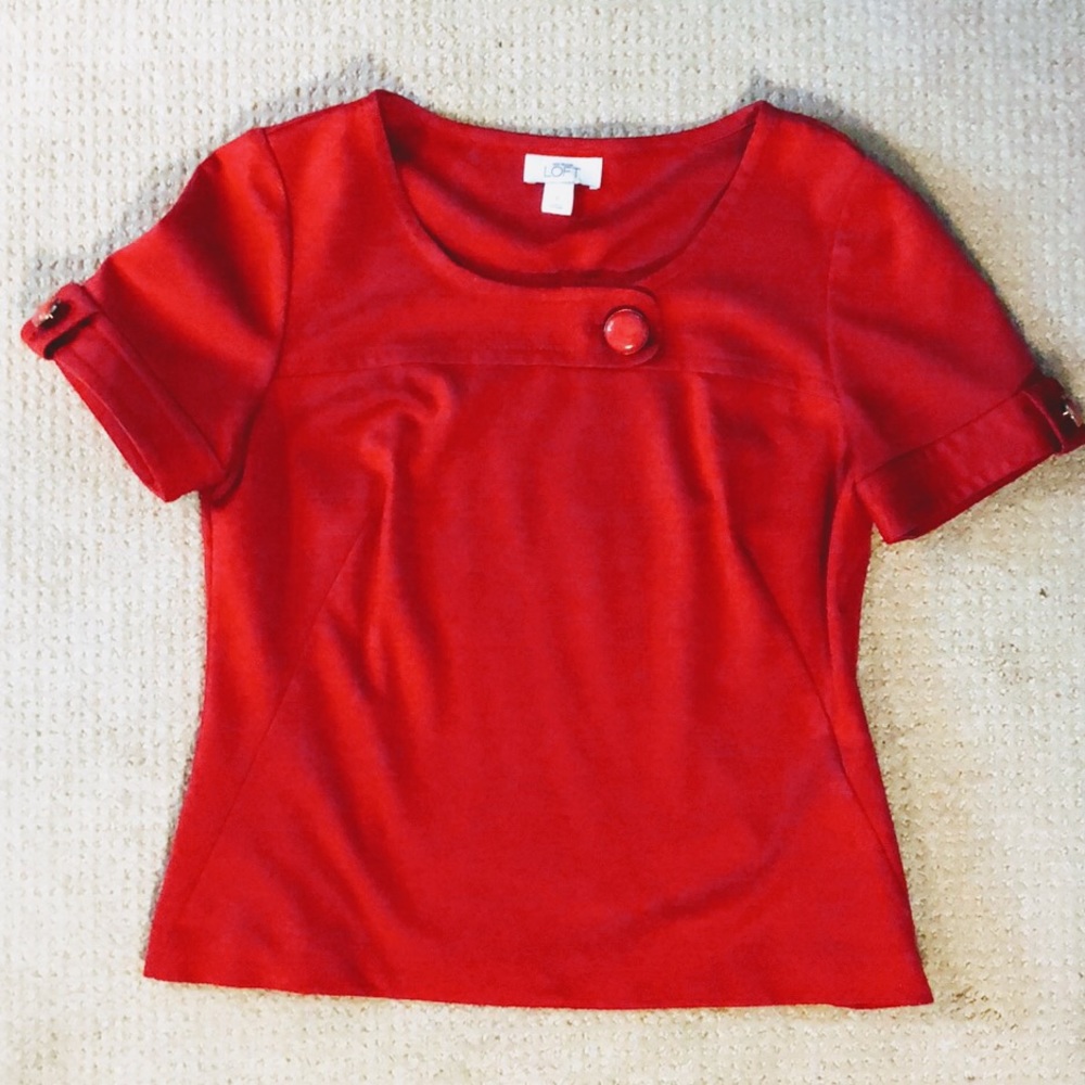 Loft short sleeved scoop neck classic top